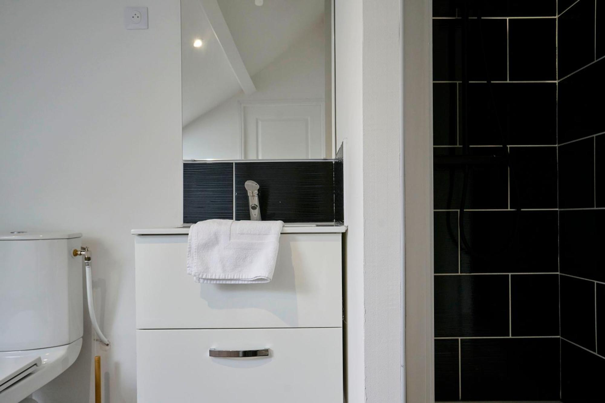 Apartament Ng Prestige - Tv - Netflix - Wifi Tourcoing Zewnętrze zdjęcie